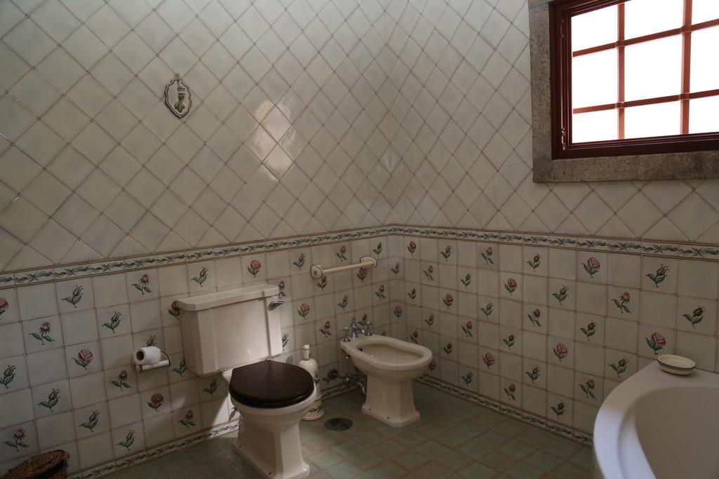 Quinta Dos Castanheiros Bed And Breakfast Ponte de Lima Rum bild