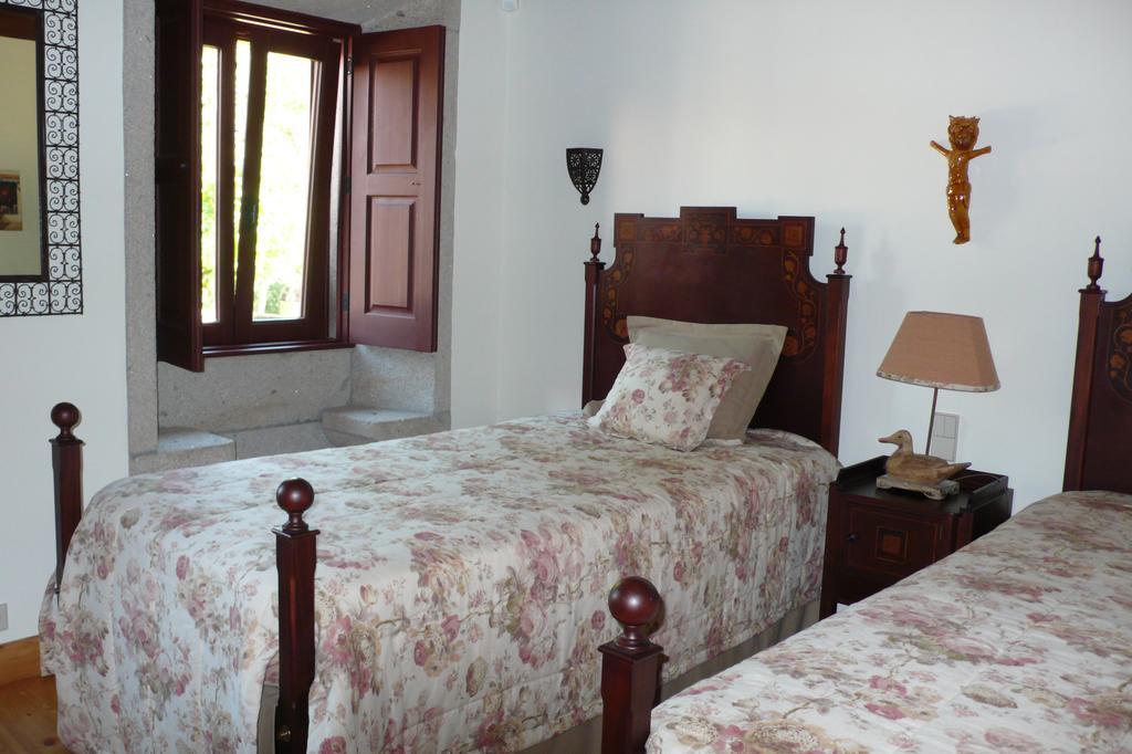 Quinta Dos Castanheiros Bed And Breakfast Ponte de Lima Exteriör bild