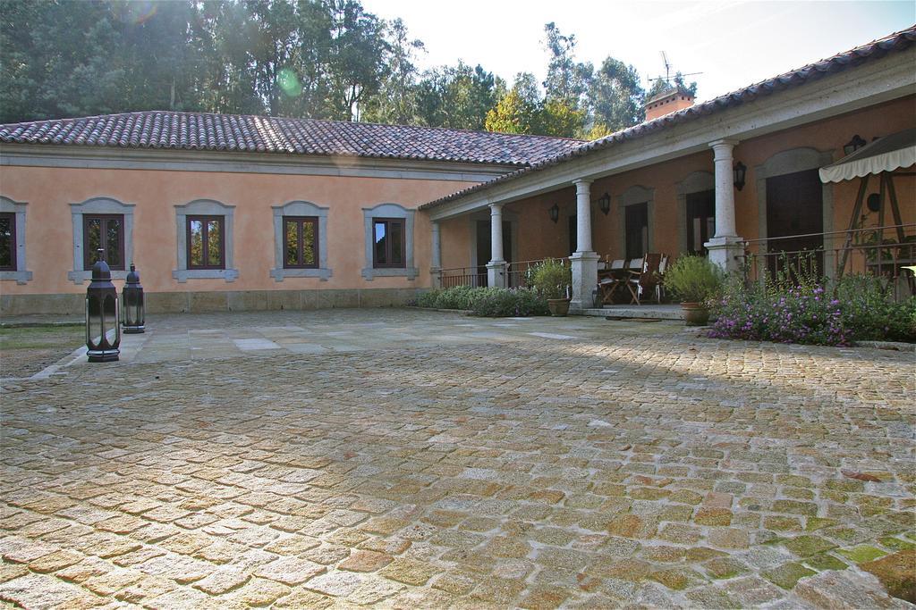 Quinta Dos Castanheiros Bed And Breakfast Ponte de Lima Exteriör bild