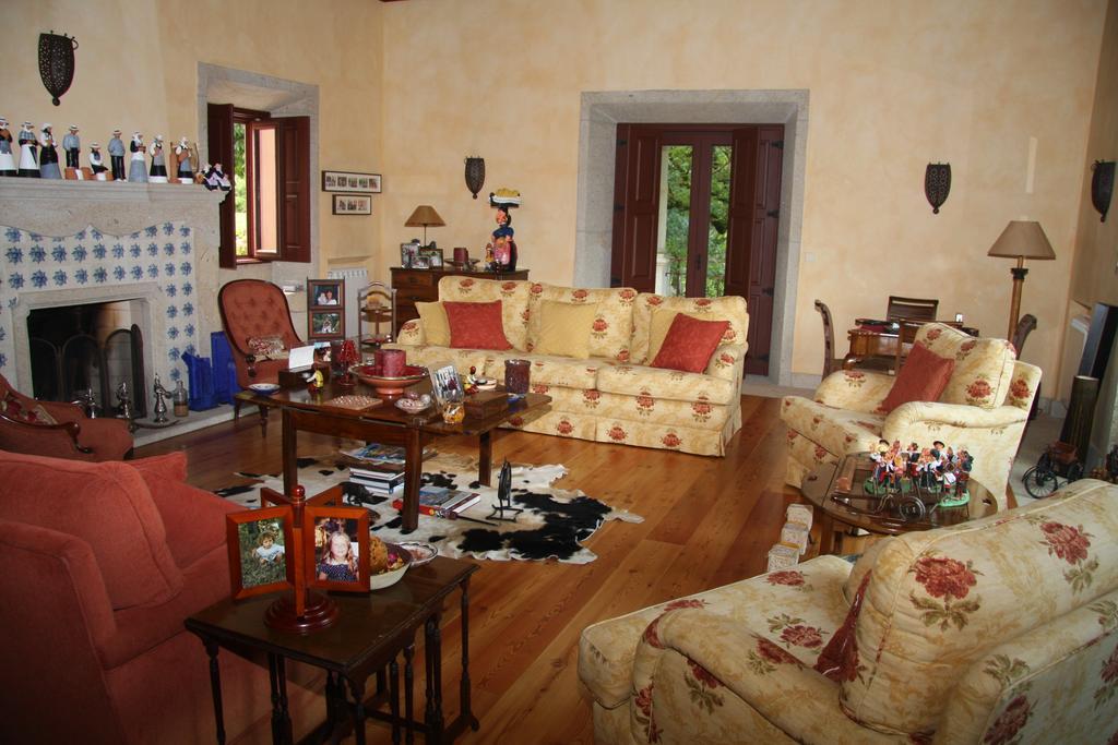 Quinta Dos Castanheiros Bed And Breakfast Ponte de Lima Exteriör bild